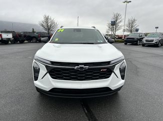 Used 2024 Chevrolet Trax RS w/ Driver Confidence Package video 2