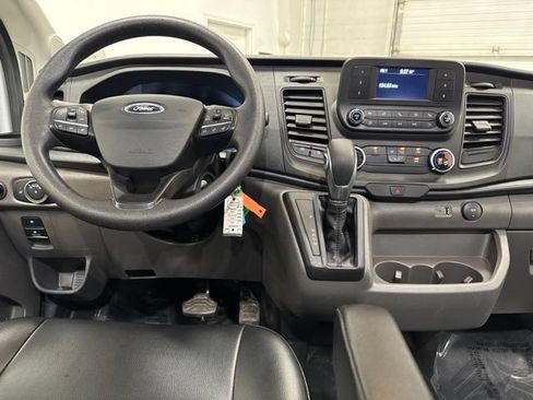 Used 2025 Ford Transit 250 148 High Roof AWD image 27
