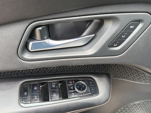 Certified 2024 Nissan Ariya AWD image 22