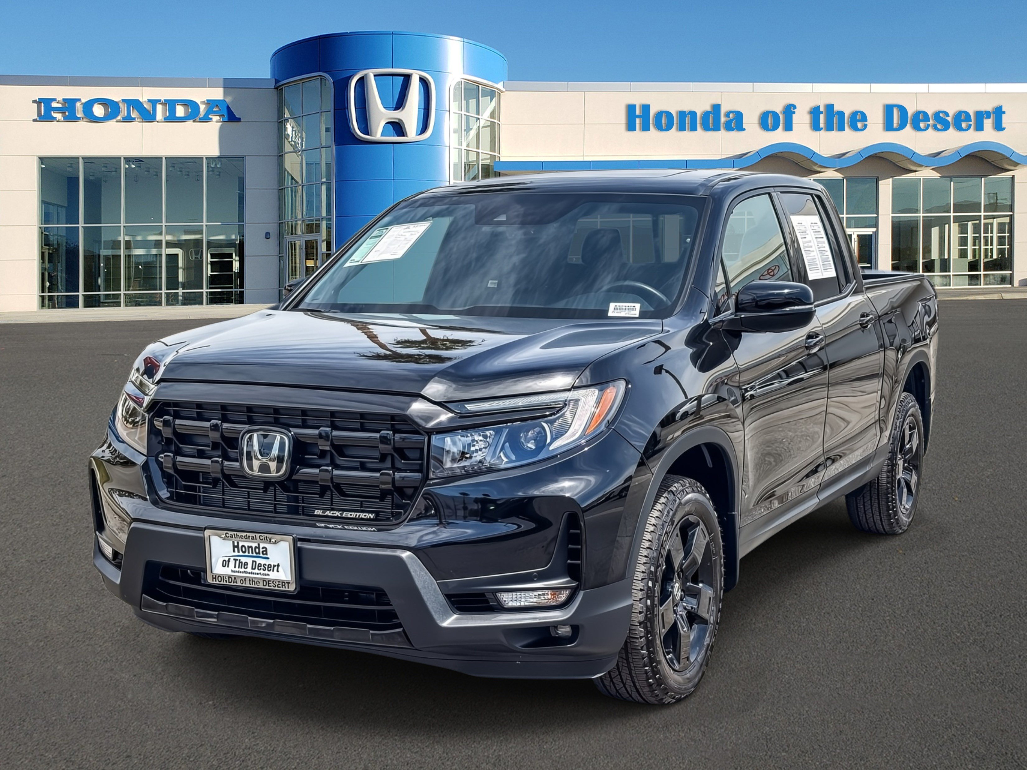 Certified 2025 Honda Ridgeline Black Edition image 3