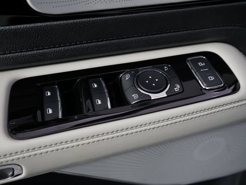 New 2026 Lincoln Aviator Reserve AWD/4WD image 23