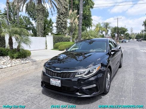 Used 2019 Kia Optima LX FWD image 1