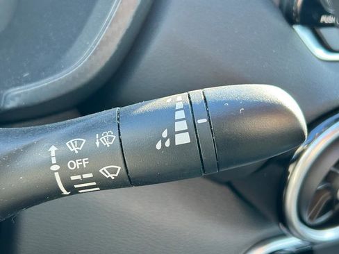 Certified 2025 Nissan Sentra S image 31