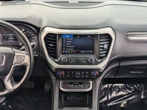 Used 2023 GMC Acadia SLT image 14