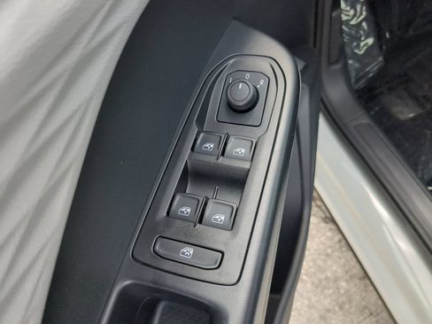 Certified 2023 Volkswagen Taos S w/ Driver Assistance Package FWD image 17