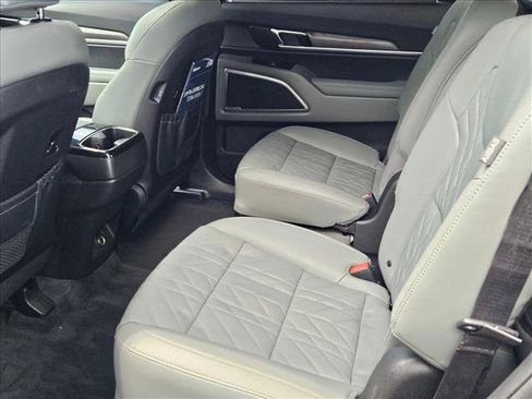 Used 2023 Kia Telluride EX X-Line AWD/4WD image 19