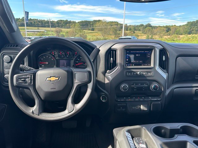 Used 2024 Chevrolet Silverado 2500 Custom w/ Custom Value Package AWD/4WD image 18