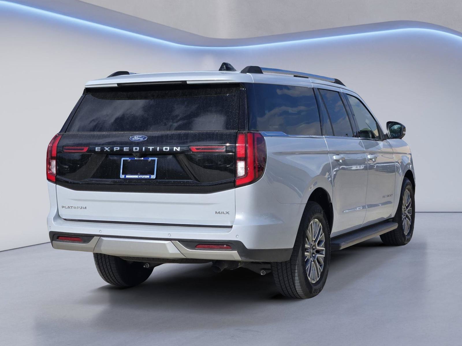 Used 2026 Ford Expedition Max Platinum AWD/4WD image 6