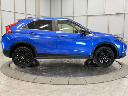 Used 2018 Mitsubishi Eclipse Cross LE image 9