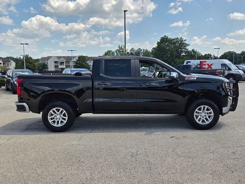 Used 2020 Chevrolet Silverado 1500 LT w/ All-Star Edition AWD/4WD image 9