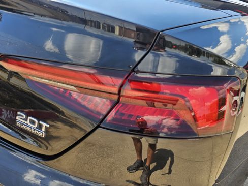 Used 2018 Audi A5 2.0T Premium Plus w/ Premium Plus image 9