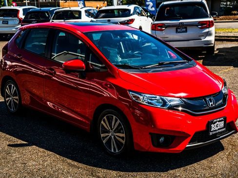Used 2016 Honda Fit EX image 6