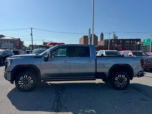New 2026 GMC Sierra 2500 Denali Ultimate AWD/4WD image 2