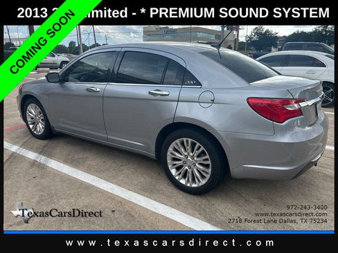 Used 2013 Chrysler 200 Limited FWD image 6