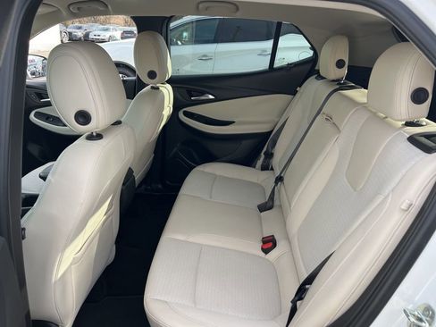 Used 2020 Buick Encore GX Select image 26