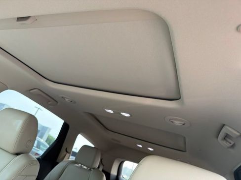 Used 2019 Buick Enclave Essence w/ Trailering Package, 5000 lbs. AWD/4WD image 22