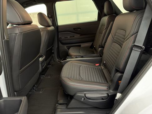 New 2026 Nissan Pathfinder Rock Creek w/ Rock Creek Premium Package AWD/4WD image 16