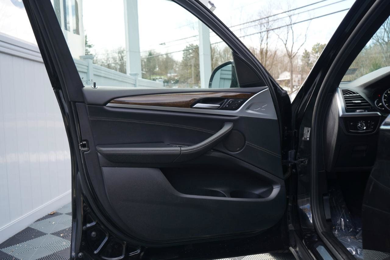 Used 2019 BMW X3 xDrive30i w/ Premium Package AWD/4WD image 16