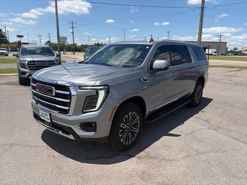 New 2026 GMC Yukon XL Elevation w/ Elevation Premium Package AWD/4WD image 2