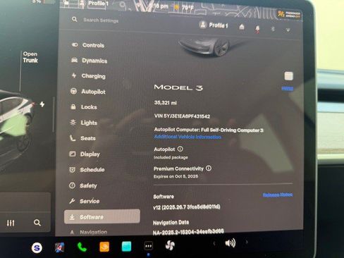 Used 2023 Tesla Model 3 Standard Range RWD image 17
