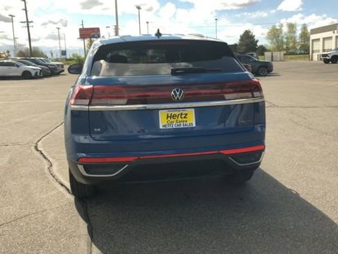 Used 2026 Volkswagen Atlas Cross Sport SE AWD/4WD image 7