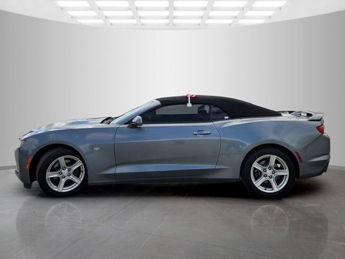Used 2020 Chevrolet Camaro LT RWD image 7