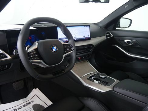 Certified 2025 BMW 330i Sedan image 12