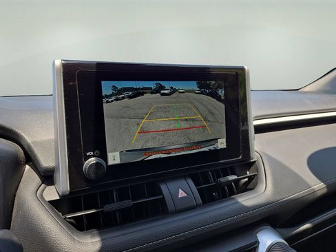 Used 2023 Toyota RAV4 XLE FWD image 22