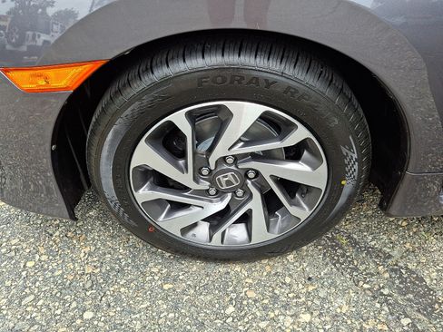 Used 2016 Honda Civic EX image 28