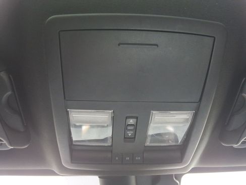 Used 2022 Dodge Challenger R/T w/ Plus Package image 19