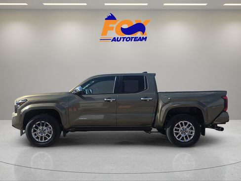 New 2026 Toyota Tacoma Limited AWD/4WD image 2
