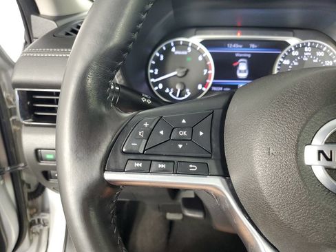 Used 2021 Nissan Sentra SV FWD image 24