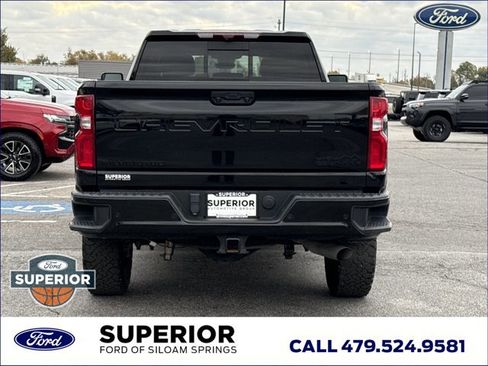 Used 2024 Chevrolet Silverado 3500 High Country w/ Technology Package image 5