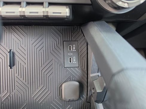 New 2026 Toyota 4Runner SR5 AWD/4WD image 21
