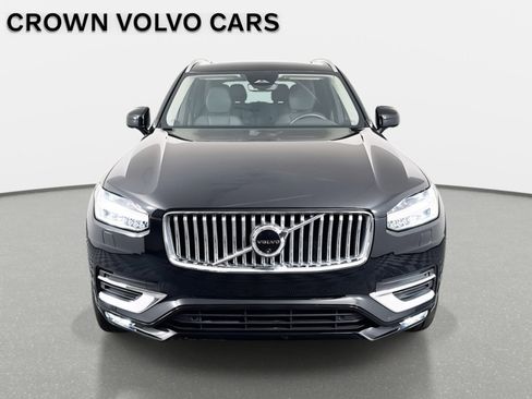 Used 2024 Volvo XC90 B6 Plus w/ Protection Package image 2