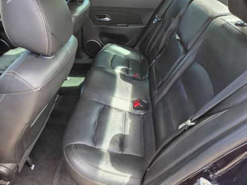 Used 2015 Chevrolet Cruze LTZ w/ Sun, Sound and Sport Package FWD image 10