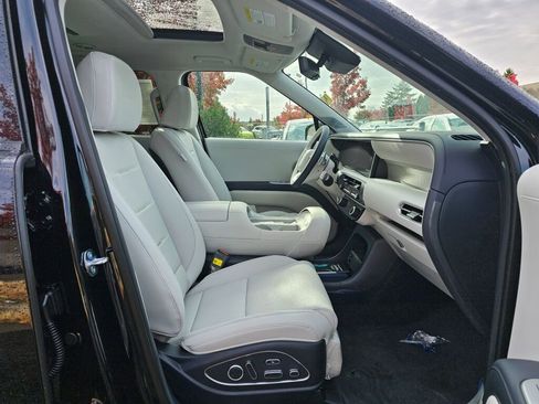 New 2026 Hyundai Palisade Calligraphy image 10