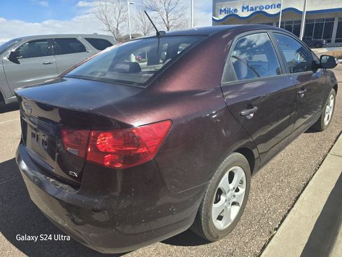 Used 2010 Kia Forte EX image 8