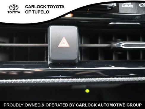 Used 2023 Toyota Highlander XSE AWD/4WD image 14