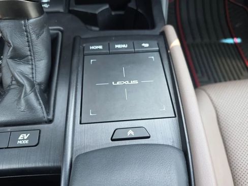 Used 2022 Lexus ES 300h w/ Premium Package FWD image 32