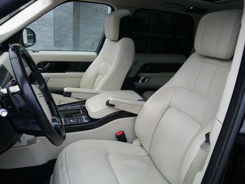 Used 2021 Land Rover Range Rover Westminster Edition image 28