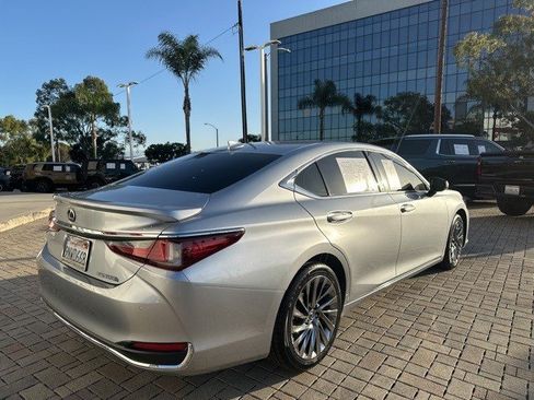 Used 2024 Lexus ES 300h ES 300h Luxury image 7