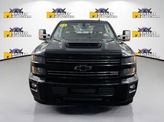 Used 2018 Chevrolet Silverado 2500 LT w/ Midnight Edition AWD/4WD video 2