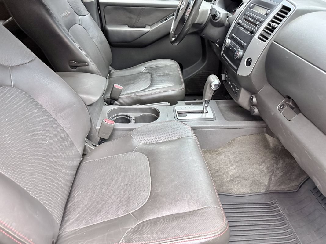 Used 2012 Nissan Frontier PRO-4X w/ Pro-4x Luxury Pkg AWD/4WD image 12