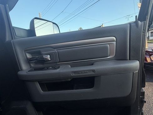 Used 2015 RAM 3500 Big Horn AWD/4WD image 18