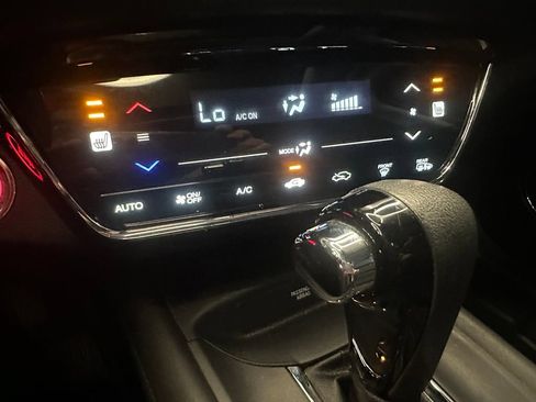 Used 2019 Honda HR-V EX image 15