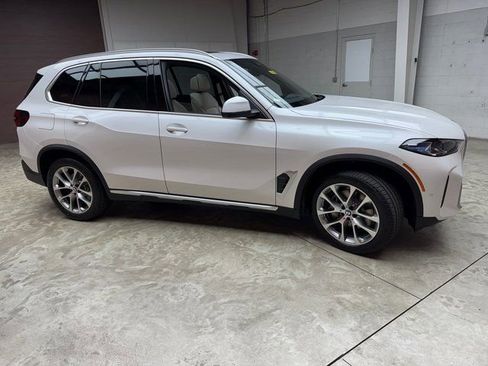 Used 2026 BMW X5 xDrive40i image 6