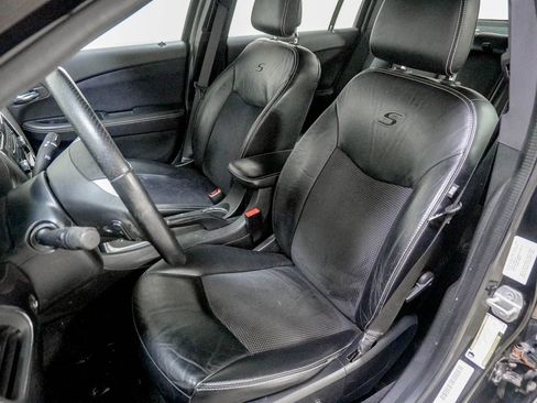 Used 2014 Chrysler 200 Limited w/ 200 S V6 Premium Group image 15