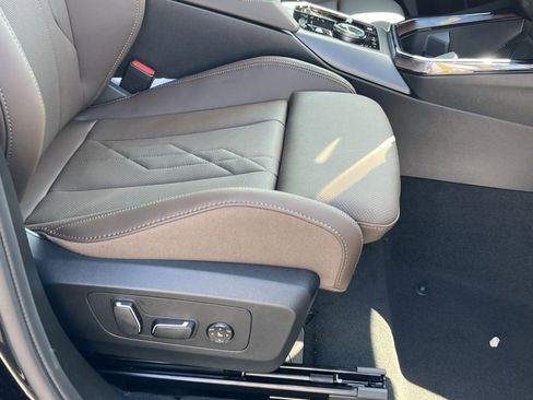 Certified 2026 BMW X3 xDrive30 w/ Premium Package image 27