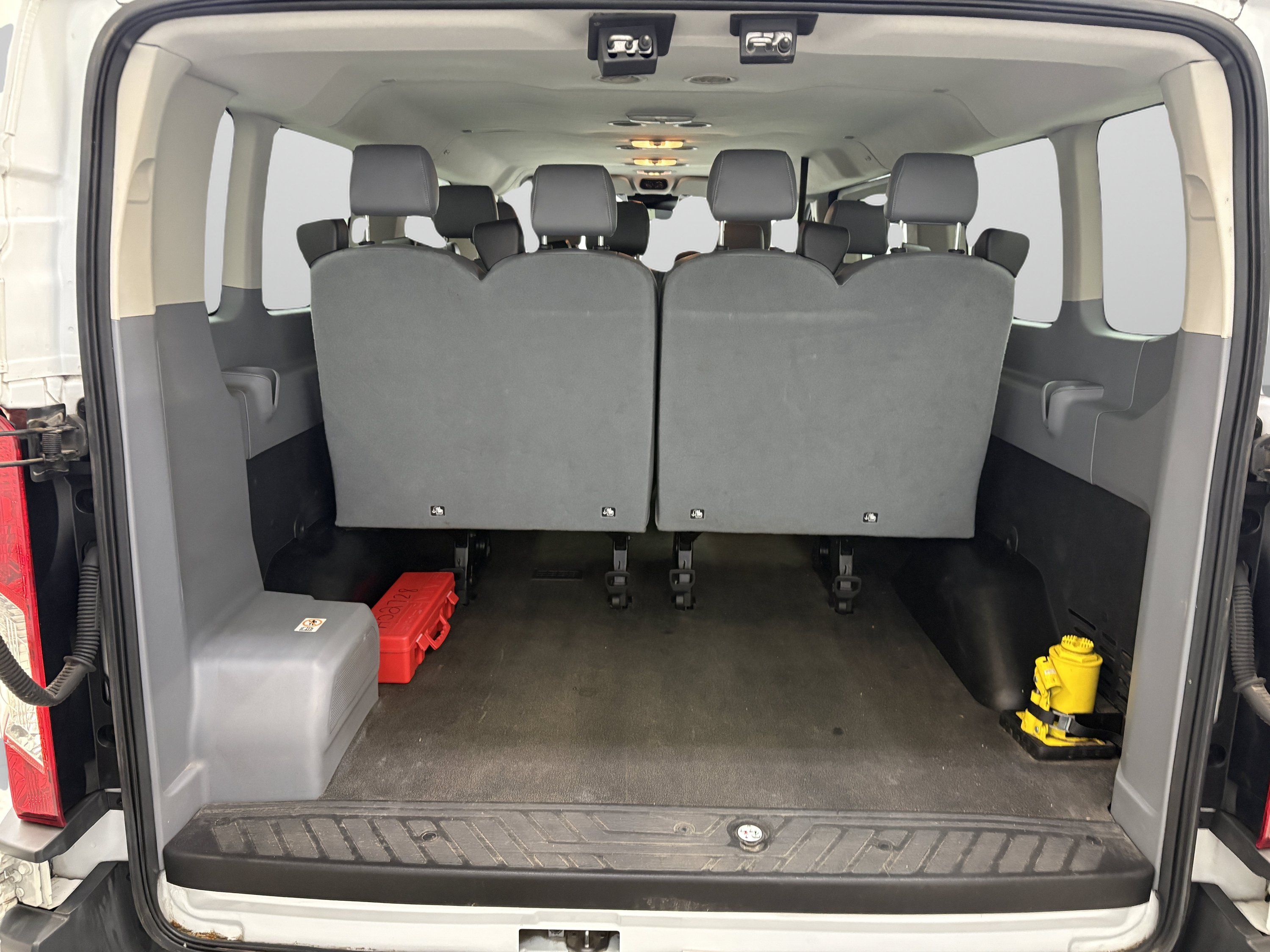 Used 2018 Ford Transit 350 XL RWD image 13